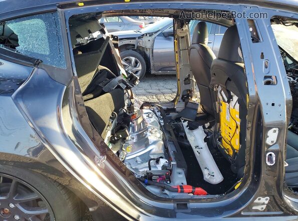 5YJ3E1EA2RF727144 2024 TESLA MODEL Gray Rear interior view