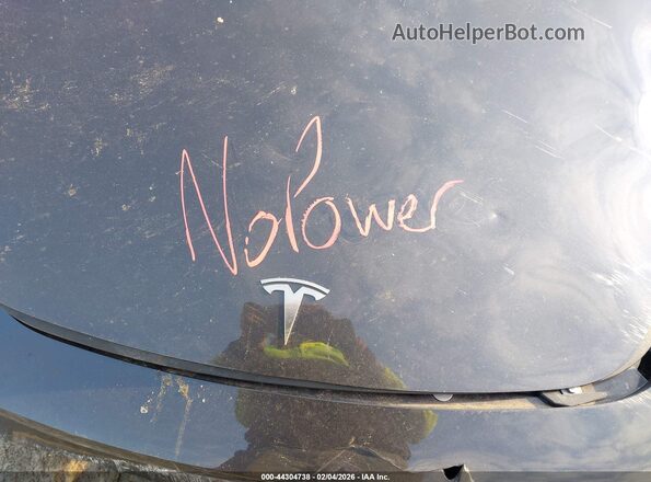 5YJ3E1EA2RF849194 2024 TESLA MODEL 3 Gray 360 interior view