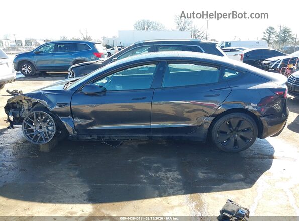 5YJ3E1EA9SF012268 2025 TESLA MODEL 3 Gray 