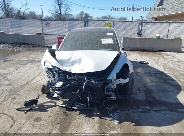 5YJ3E1EB2MF983446 2021 TESLA MODEL 3 Белый Вид щитка приборов