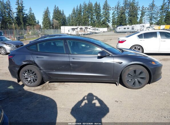 5YJ3E1EB2RF849754 2024 TESLA MODEL 3 Gray Rear interior view