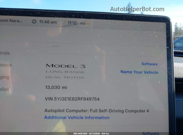 5YJ3E1EB2RF849754 2024 TESLA MODEL 3 Gray Rear seats view