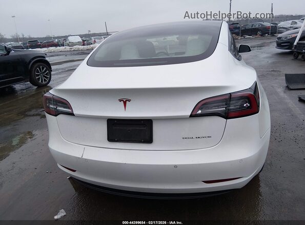 5YJ3E1EB3NF273229 2022 TESLA MODEL 3 White 
