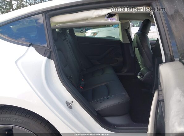 5YJ3E1EB3NF307797 2022 TESLA MODEL 3 White 
