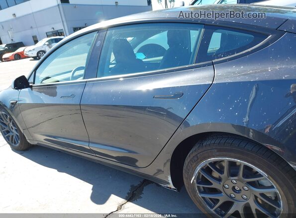 5YJ3E1EB3TF118645 2026 TESLA MODEL 3 Gray 360 interior view