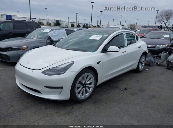 5YJ3E1EB4MF942915 2021 TESLA MODEL 3 White 