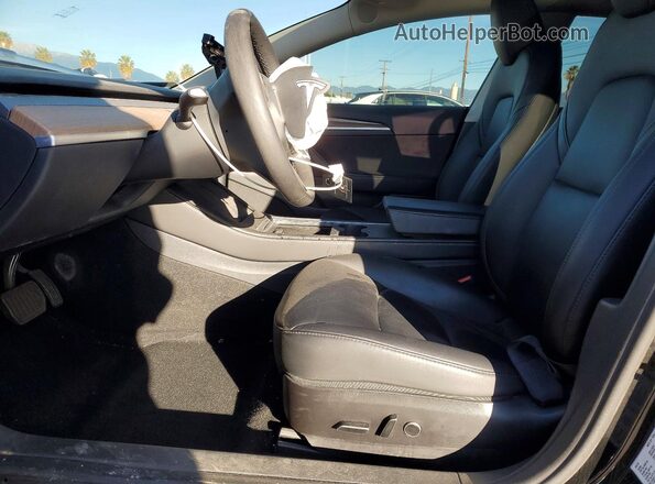 5YJ3E1EB5PF607876 2023 TESLA MODEL Black Vista interior delantera