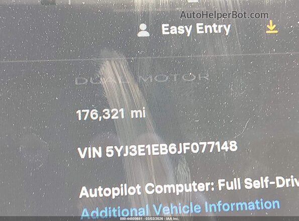 5YJ3E1EB6JF077148 2018 TESLA MODEL 3 Black 