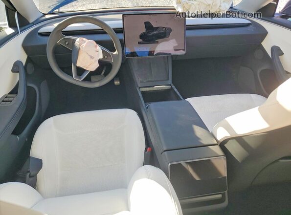 5YJ3E1EB6SF987805 2025 TESLA MODEL Gray Вид панелі приладів