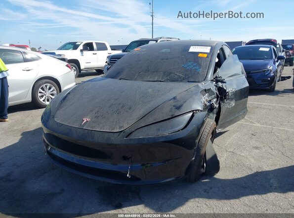 5YJ3E1EB7SF939181 2025 TESLA MODEL 3 Черный Передняя левая четверть