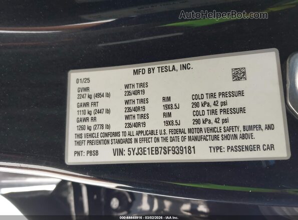 5YJ3E1EB7SF939181 2025 TESLA MODEL 3 Черный Вид подкапотного пространства