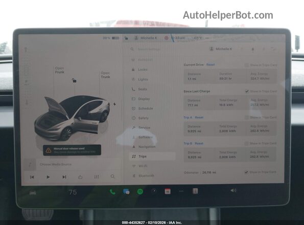 5YJ3E1EB8RF736018 2024 TESLA MODEL 3 Белый Вид задних сидений