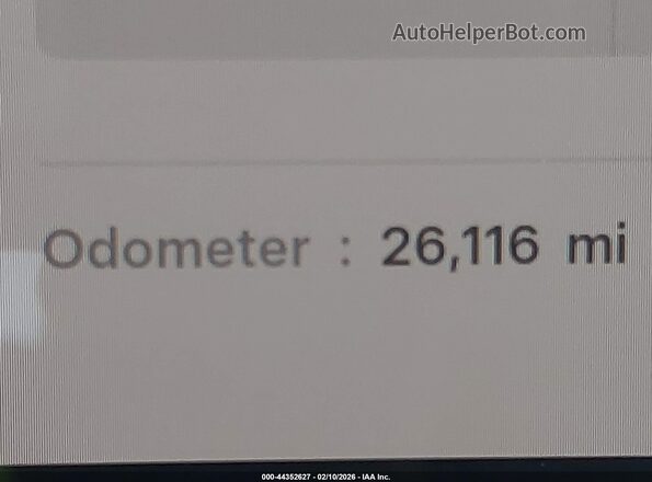 5YJ3E1EB8RF736018 2024 TESLA MODEL 3 Белый Панорамный вид салона 360°