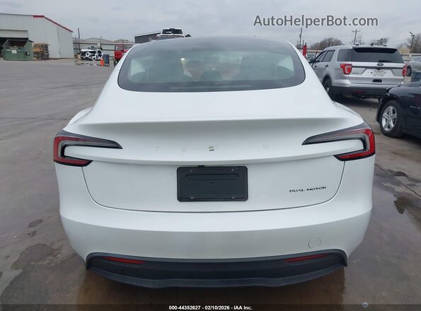 5YJ3E1EB8RF736018 2024 TESLA MODEL 3 Белый 