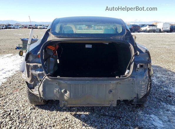 5YJ3E1EBXKF450371 2019 TESLA MODEL Серебряный 