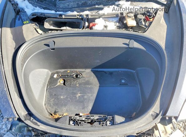 5YJ3E1EBXKF450371 2019 TESLA MODEL Серебряный 