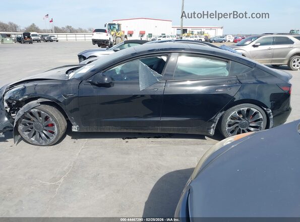 5YJ3E1EC8NF275566 2022 TESLA MODEL 3 Black 