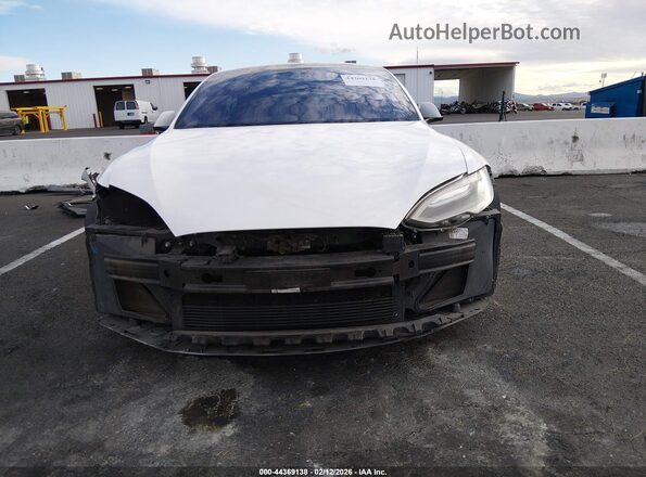 5YJSA1E22GF149608 2016 TESLA MODEL S White Widok wnętrza z tyłu