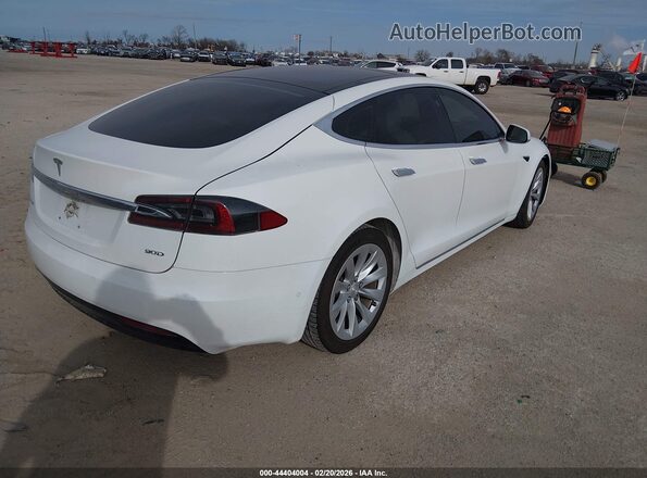5YJSA1E22HF186983 2017 TESLA MODEL S Белый Задняя правая четверть