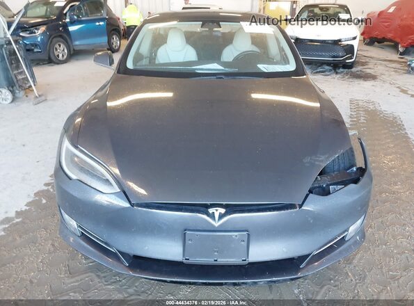 5YJSA1E29KF305927 2019 TESLA MODEL S Gray Սարքավորումների վահանակի տեսք