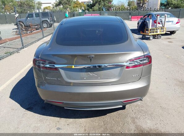 5YJSA1E2XGF133530 2016 TESLA MODEL S Gray 
