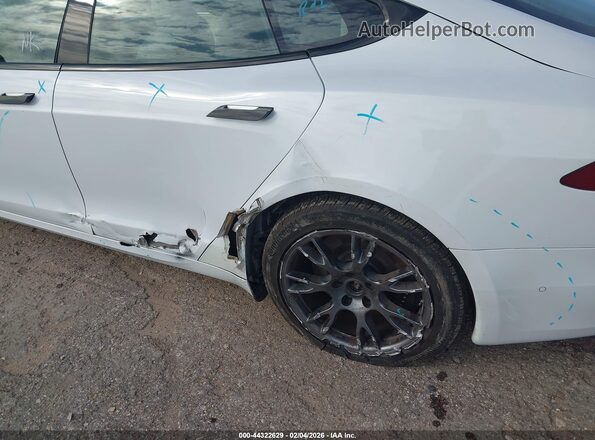 5YJSA1E5XMF440377 2021 TESLA MODEL S Белый Вид спереди