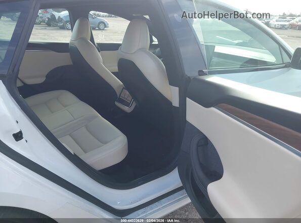 5YJSA1E5XMF440377 2021 TESLA MODEL S Белый Вид наклейки с VIN-кодом