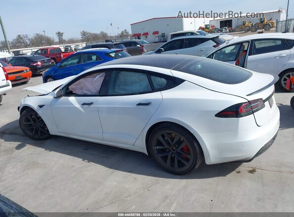 5YJSA1E67RF532918 2024 TESLA MODEL S White Панорамний вид салону 360°