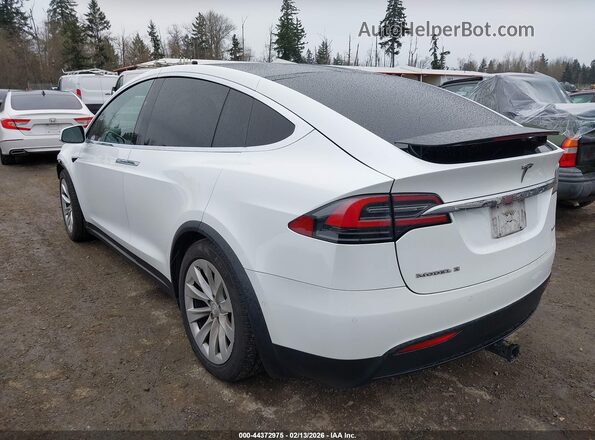 5YJXCBE20JF100033 2018 TESLA MODEL X White 