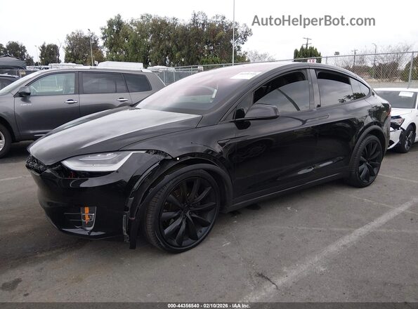 5YJXCBE20LF238030 2020 TESLA MODEL X Black Vista tres cuartos delantera izquierda