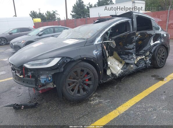 5YJXCBE43HF052782 2017 TESLA MODEL X Black 