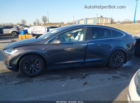 5YJXCBE45JF089774 2018 TESLA MODEL X Серый Панорамный вид салона 360°