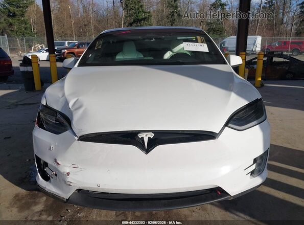 5YJXCBE47KF185407 2019 TESLA MODEL X Белый Вид щитка приборов
