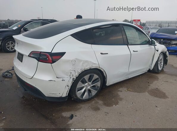 5YJYGAED0MF173525 2021 TESLA MODEL Y White Rear right