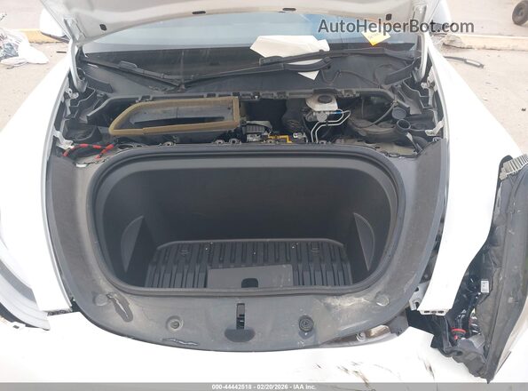 5YJYGAED0MF173525 2021 TESLA MODEL Y White Rear view