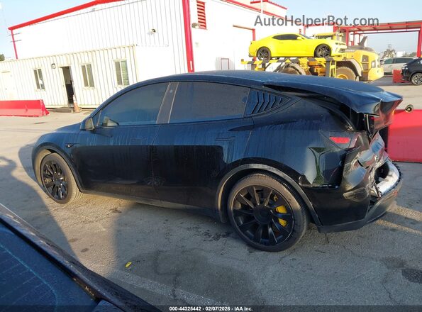 5YJYGDED4MF123194 2021 TESLA MODEL Y Black Սալոնի 360 աստիճան տեսք