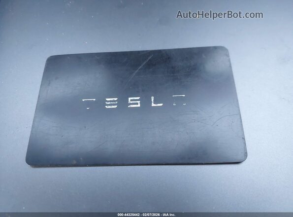 5YJYGDED4MF123194 2021 TESLA MODEL Y Black Առջևի վահանակի տեսք
