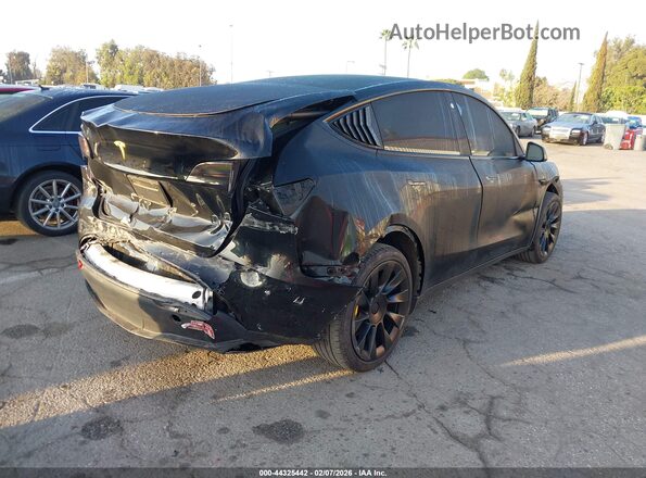 5YJYGDED4MF123194 2021 TESLA MODEL Y Black Հետևի աջ