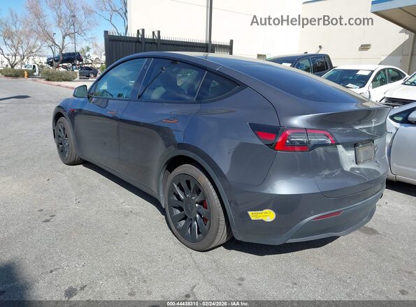 5YJYGDEE0MF258326 2021 TESLA MODEL Y Gray 