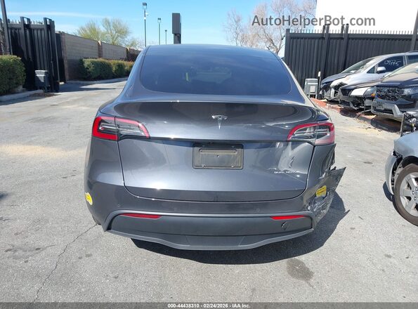 5YJYGDEE0MF258326 2021 TESLA MODEL Y Gray 