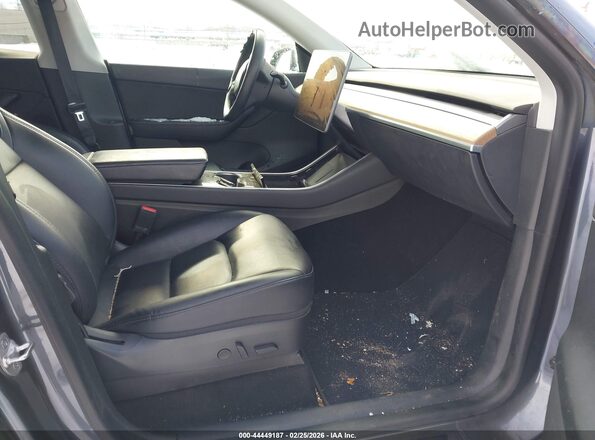 5YJYGDEE2LF030102 2020 TESLA MODEL Y Blue Vista interior delantera