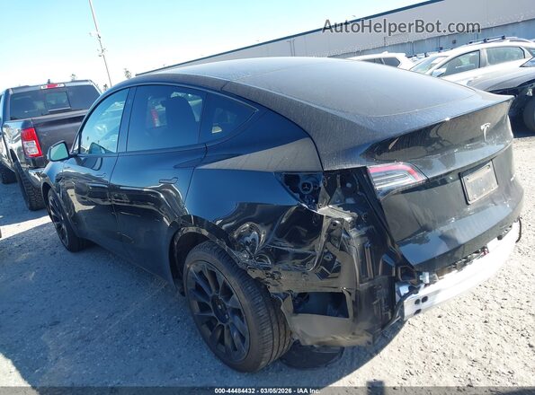 5YJYGDEE2MF216935 2021 TESLA MODEL Y Black 