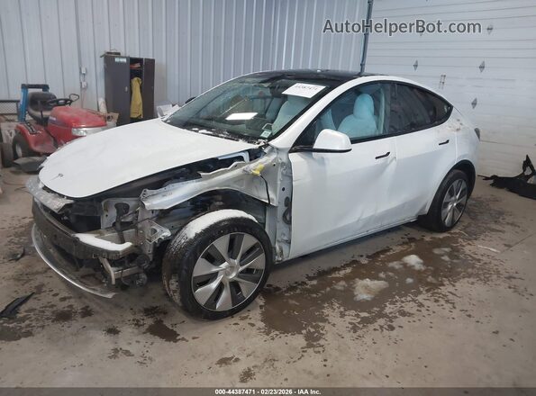 5YJYGDEE4LF049721 2020 TESLA MODEL Y White Front left