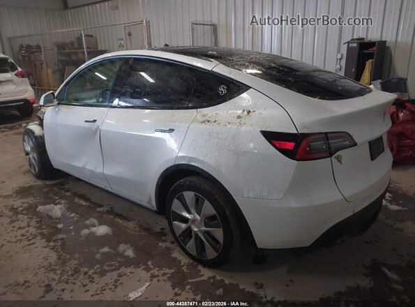 5YJYGDEE4LF049721 2020 TESLA MODEL Y White Rear left