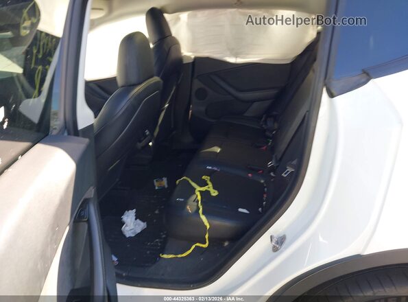 5YJYGDEE6MF090644 2021 TESLA MODEL Y Белый 