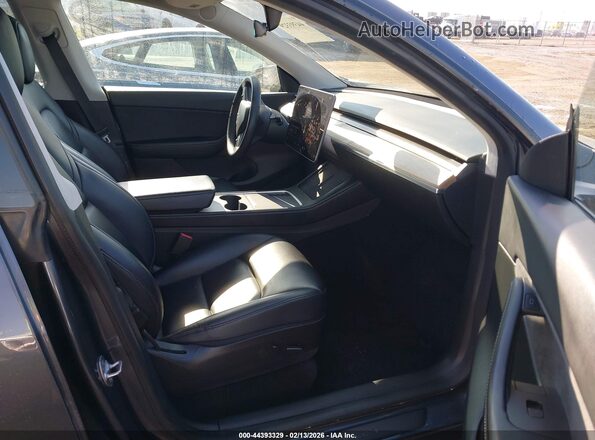 5YJYGDEE8MF209021 2021 TESLA MODEL Y Gray 