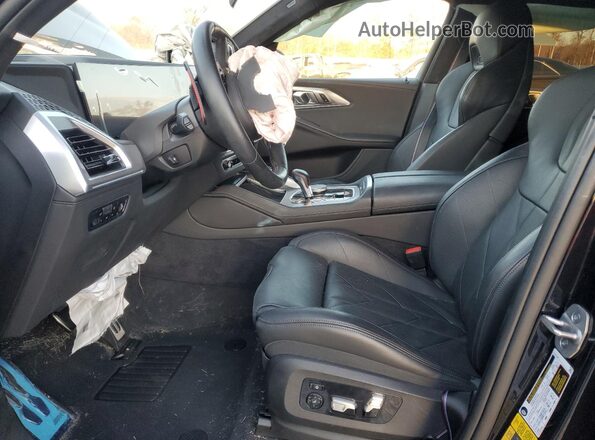 5YM23CS09P9S42765 2023 BMW XM Black Вид салону спереду