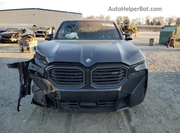 5YM23CS09P9S42765 2023 BMW XM Black Вид спереду