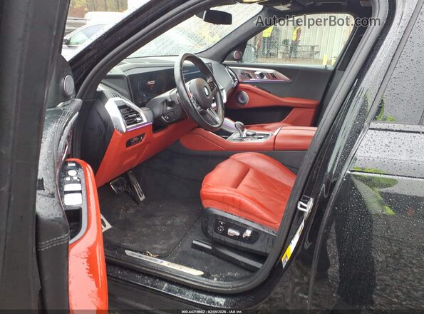 5YM23CS0XP9S33931 2023 BMW XM Black Вид салону спереду