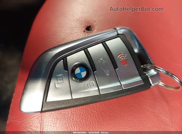5YMJU0C07M9E85852 2021 BMW X5 Gray 